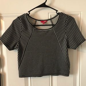 Bongo Stripped Crop Top